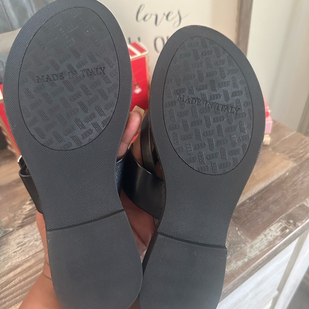 Toscanella Black Leather Sandals with silver buckle made in Italy size 6 1/2 - Picture 4 of 5